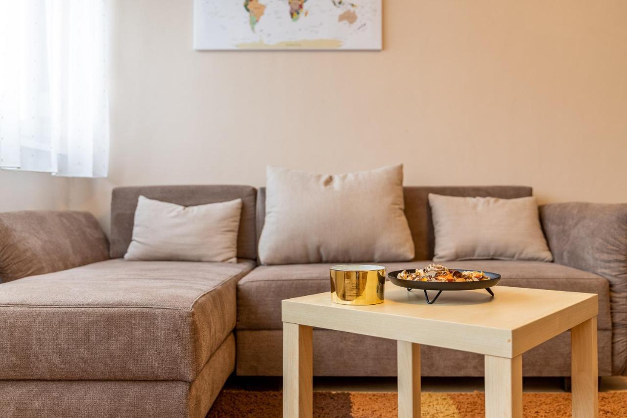 Chill At Lehel Market Appartement *